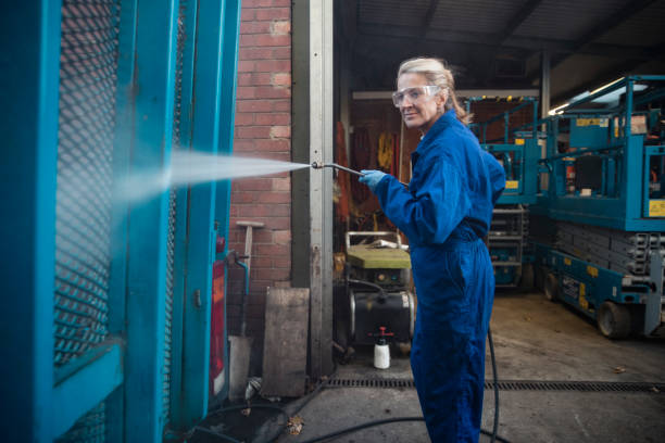 Why Choose Our Certified Pressure Washing Experts for Your Project Needs in Paxton, IL?